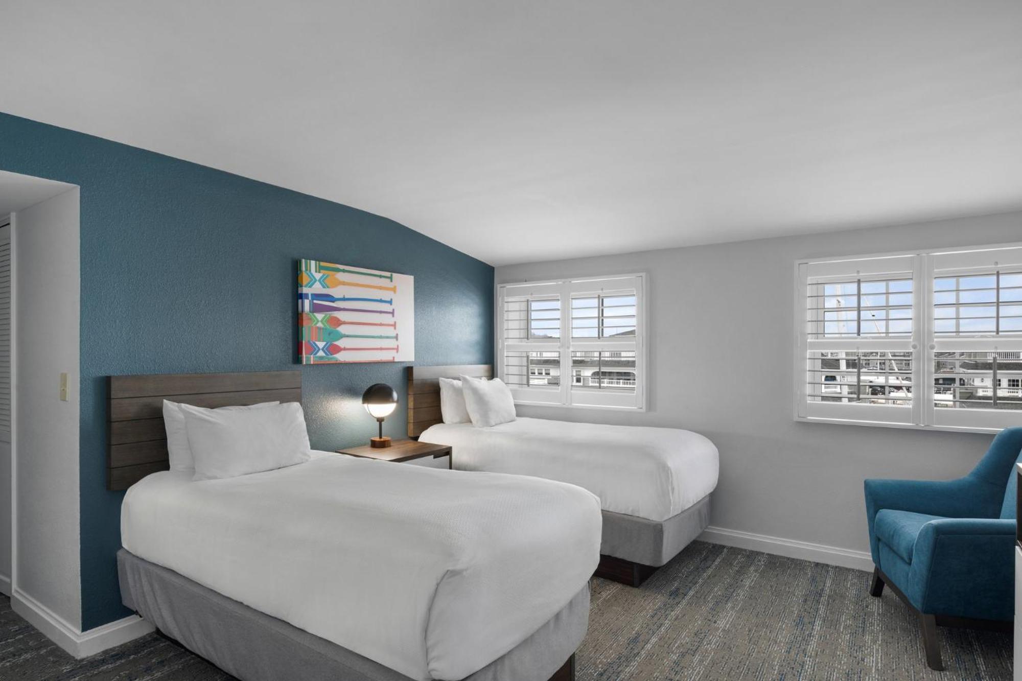 Club Wyndham Newport Onshore Экстерьер фото