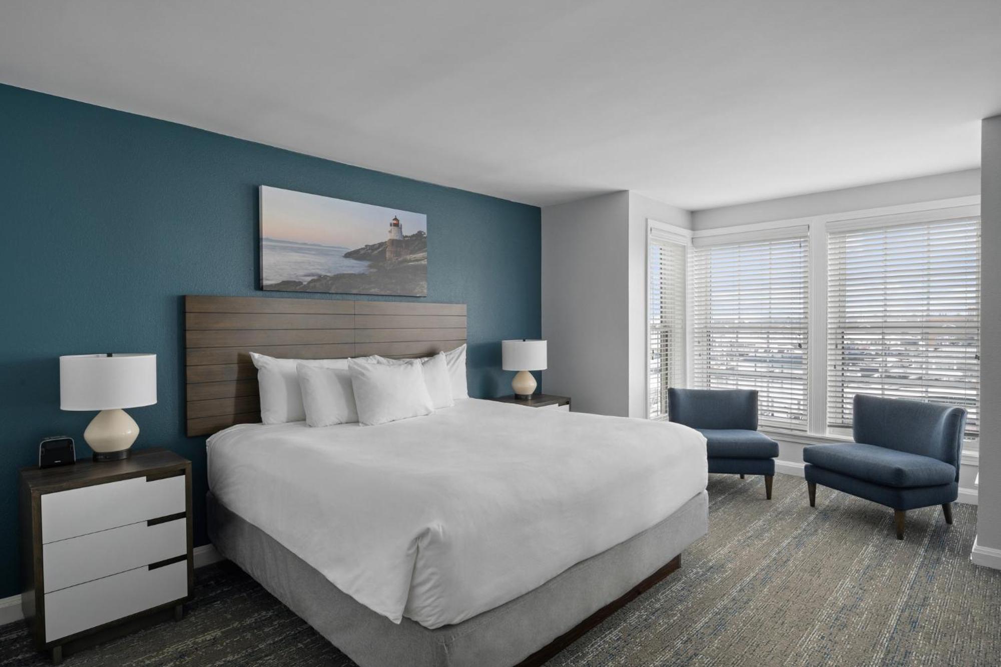 Club Wyndham Newport Onshore Экстерьер фото